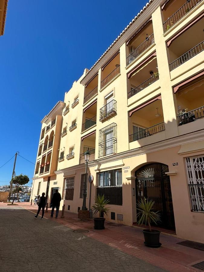 Tiyoweh Apartment Nerja Exterior photo