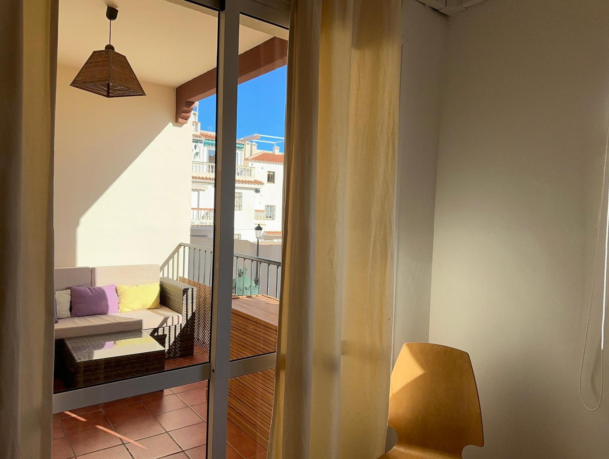 Tiyoweh Apartment Nerja Exterior photo